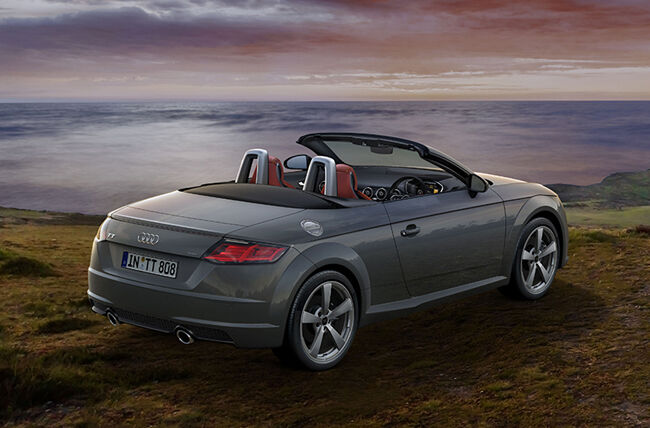 今年で生産終了を迎えるアウディTTロードスターに特別限定車の